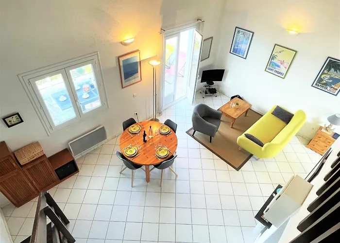 A Stagnola Apartment